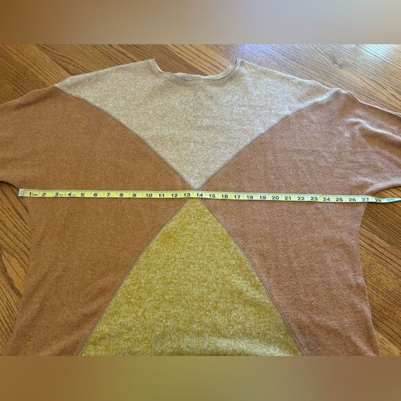 Easel Fall Modern Diagonal Color Block Soft Long Sleeve Sweater - Picture 12 of 15